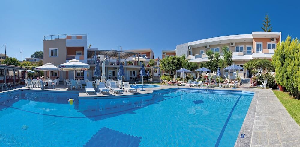 Hotel Koukouras Stalos Luaran gambar