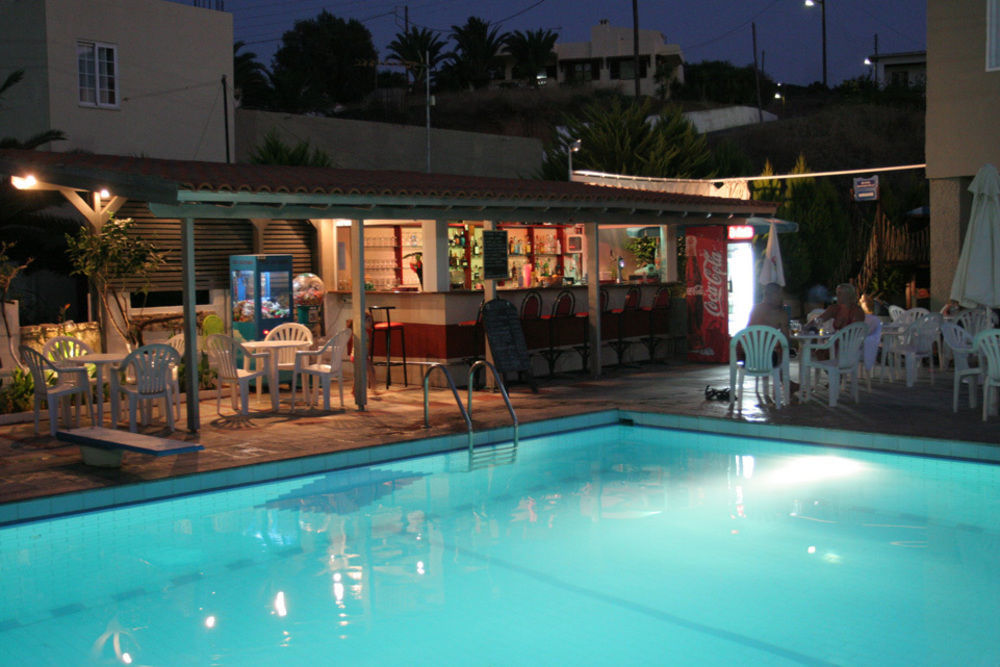 Hotel Koukouras Stalos Luaran gambar