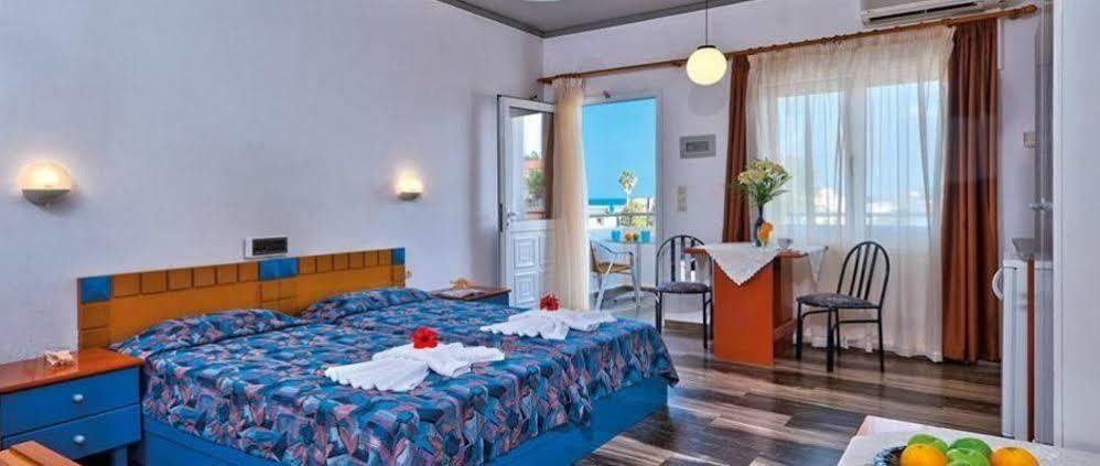 Hotel Koukouras Stalos Luaran gambar