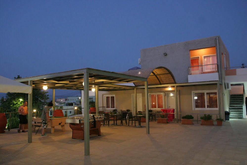 Hotel Koukouras Stalos Luaran gambar